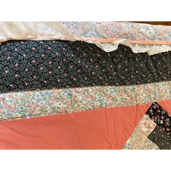 Vtg Handmade Cotton Patchwork Quilt Salmon Multicolor Bedspread- SZ Full - Picture 3 of 8